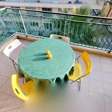 Spacieux 3p En Centre-ville De Menton, Terrasse, Parking, Wifi Gratuit, Proche - Fr-1-196-270 Διαμέρισμα